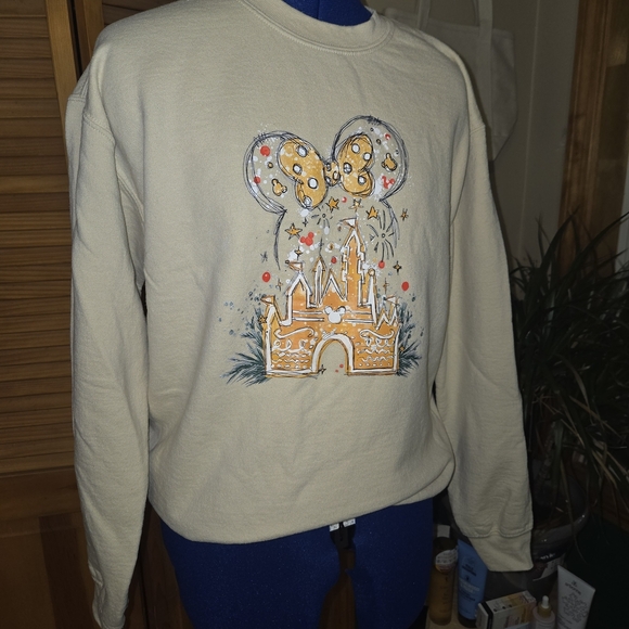 Gildan DISNEY CREWNECK SWEATSHIRT - Picture 1 of 4